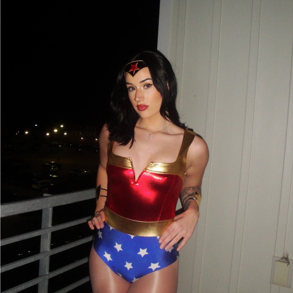 Wonder Woman Halloween Costume